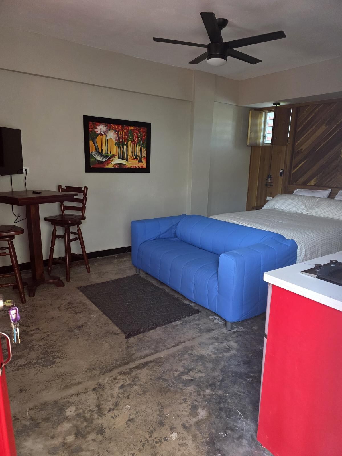 Family Single Room, Balcony, Courtyard View | Desk, laptop workspace, free WiFi