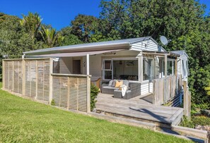 Exterior - Tui Views Onetangi Batch (Waiheke Island)