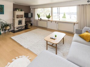 TV - Villa aurinkorinne by Interhome (Fiskars)