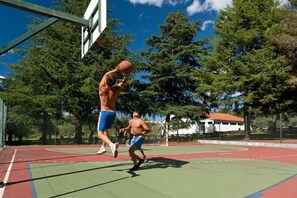Sportplatz