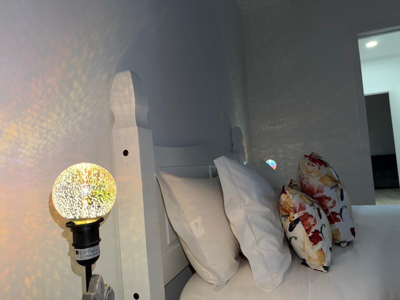 免费 WiFi、床单