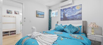 2-bedroom house in peaceful West Covina with AC for relaxing stays