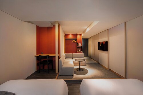 Hotel TOV