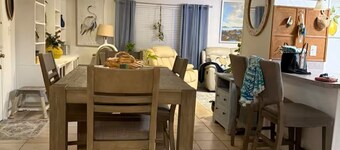 Harris chain Lake House Hideaway