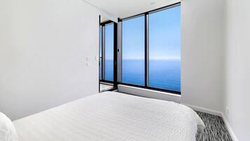 WiFi, bed sheets