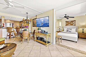 Iron/ironing board, WiFi, bed sheets - End-Unit Oceanfront Relaxation, Large Lanai, Views, Sunsets (Lahaina)