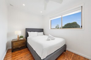 5 bedrooms