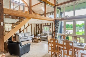 Interior - Moles Meadow (4), Middleton (Middleton)