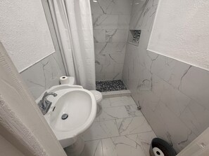 Bathroom - Comfort, Space & Convenience All in One Cozy Southside Escape (Fort Worth)