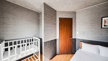 Apartamento | Escritorio y espacio para trabajar con un portátil