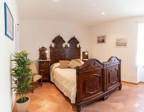 WiFi - Holiday apartment with air conditioning (Imperia)