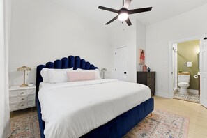Room - Boutique Stay • 3 Min to Mercedes-Benz Stadium (Atlanta)