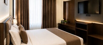 The Prominence Premium Hotel & Cafe