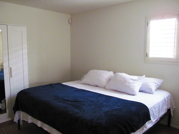 Room - Downtown University Studio (Tucson)