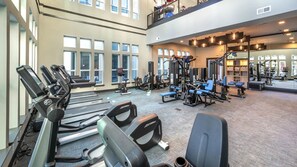 Fitness facility - Top-Floor Luxury Retreat, King Bed, Full Kitchen, Private Balcony (Frisco)