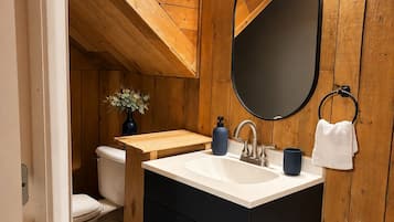 Towels, soap, toilet paper