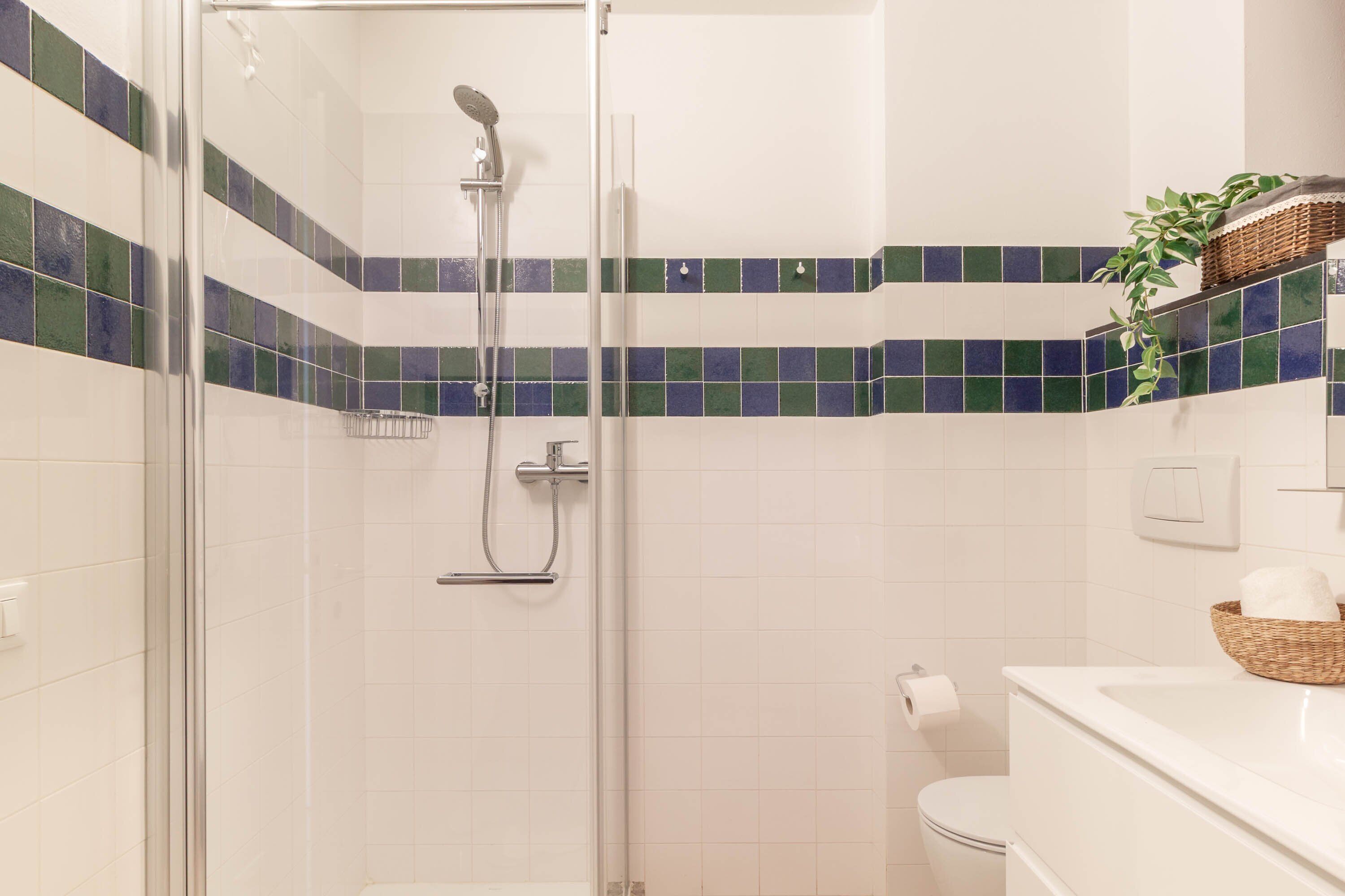 Dusche, Bidet