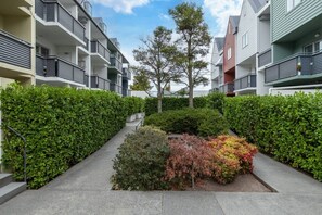 Exterior - Ground Floor Apartment | Parking + Pool & Gym (Christchurch)