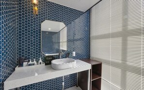 Luxury Double Room | Bathroom - Just Sleep Hotel Gimpo Gurae 1st (Gimpo)
