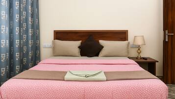 WiFi, bed sheets