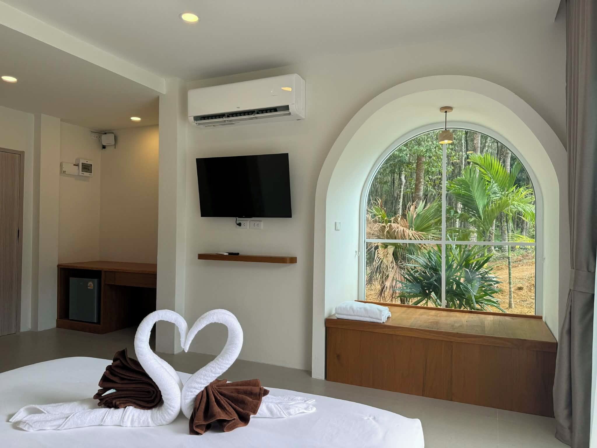 ห้องดีลักซ์, ระเบียง, วิวภูเขา | ผ้าม่านกันแสง, Wi-Fi ฟรี