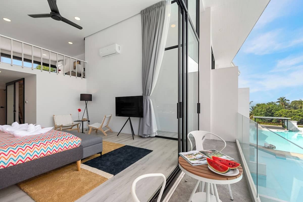 House, Balcony, Pool View | Free WiFi