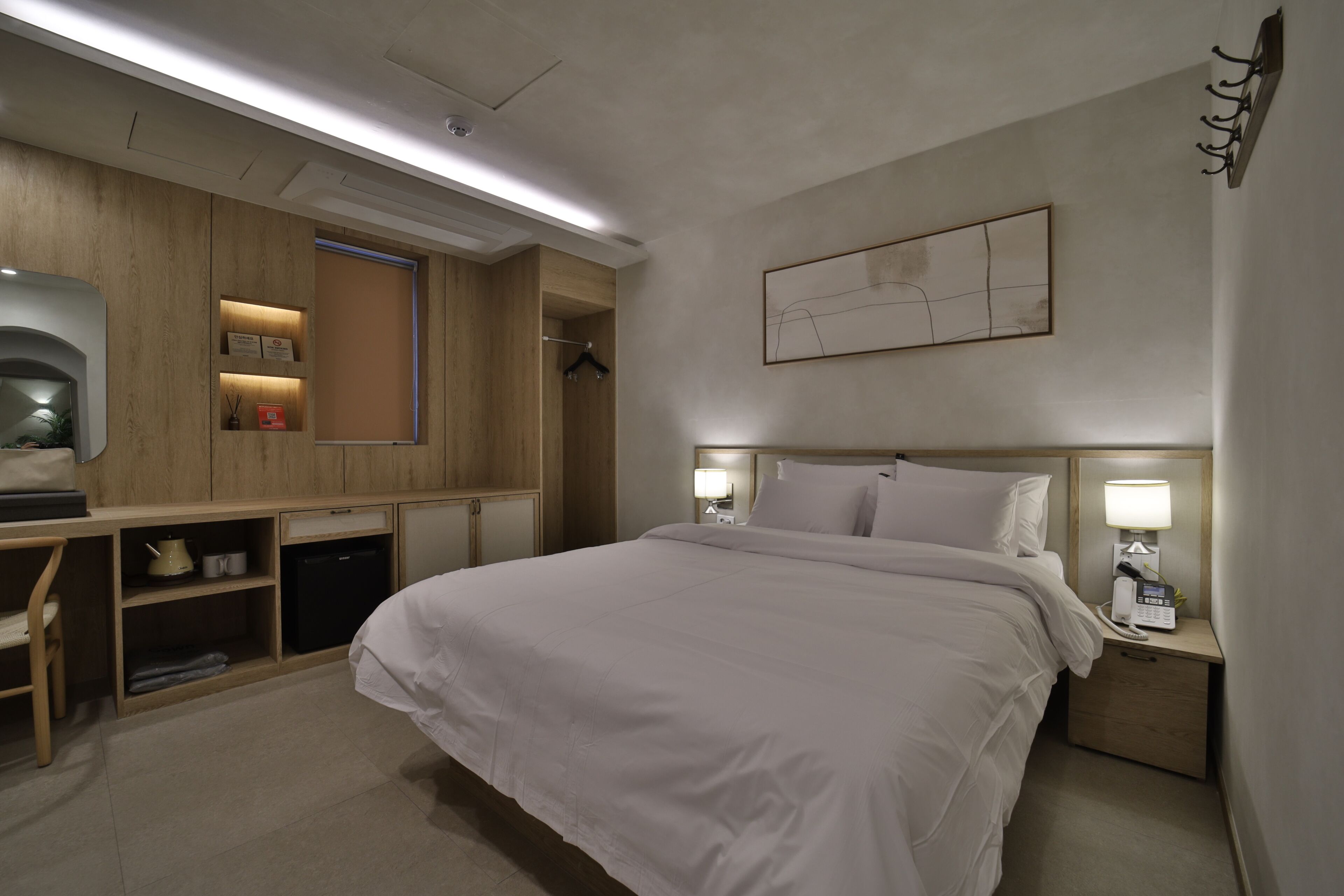 Deluxe Mediterranean - Jacuzzi | Soundproofing, free WiFi, bed sheets