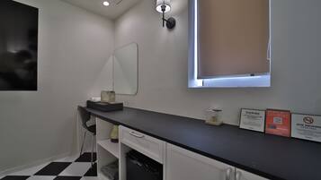 Deluxe Morocco - Jacuzzi | Soundproofing, free WiFi, bed sheets