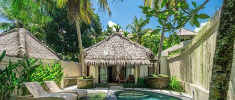 Deluxe Villa, Patio, Pool View | Pool | Outdoor pool