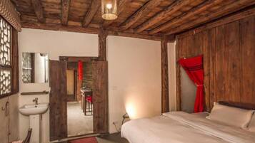 Classic Double Room Single Use, Courtyard View | Desk, laptop workspace, free WiFi