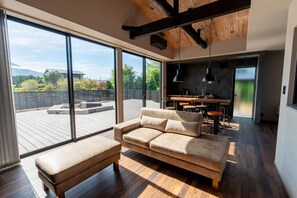 Villa, 2 Schlafzimmer | Wohnbereich