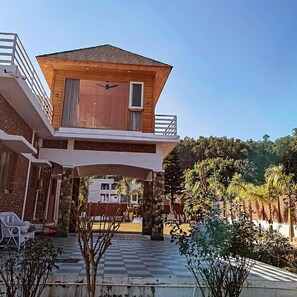 Terrace/patio - Tranquil Nature Resort (Dehradun)