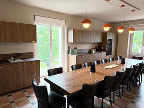 Private kitchen - Large country house for 15 people games room- ping pong- pétanque (SAINT-FROMOND)