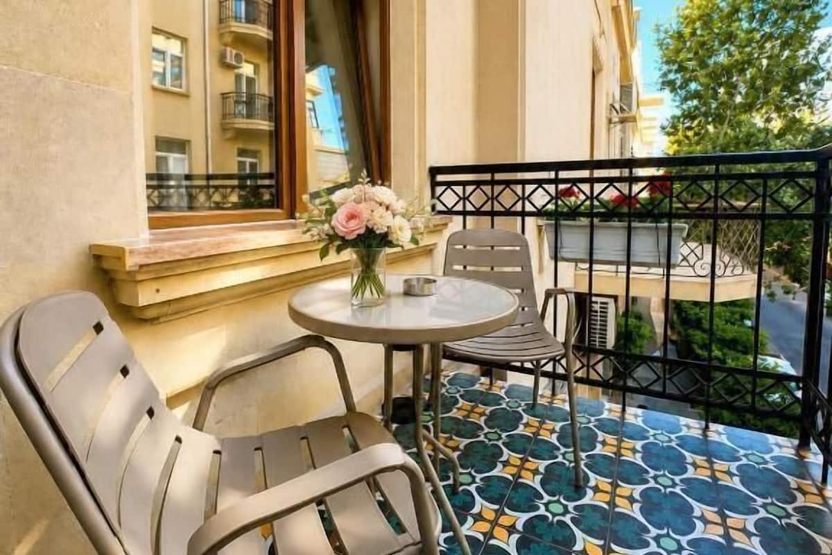 Deluxe Double Room, Balcony, City View | Terrace/patio