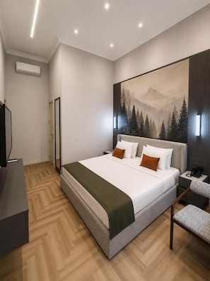 Deluxe Double Room, Balcony, City View | Minibar, desk, laptop workspace, blackout drapes - Amara Boutique Hotel (Baku)