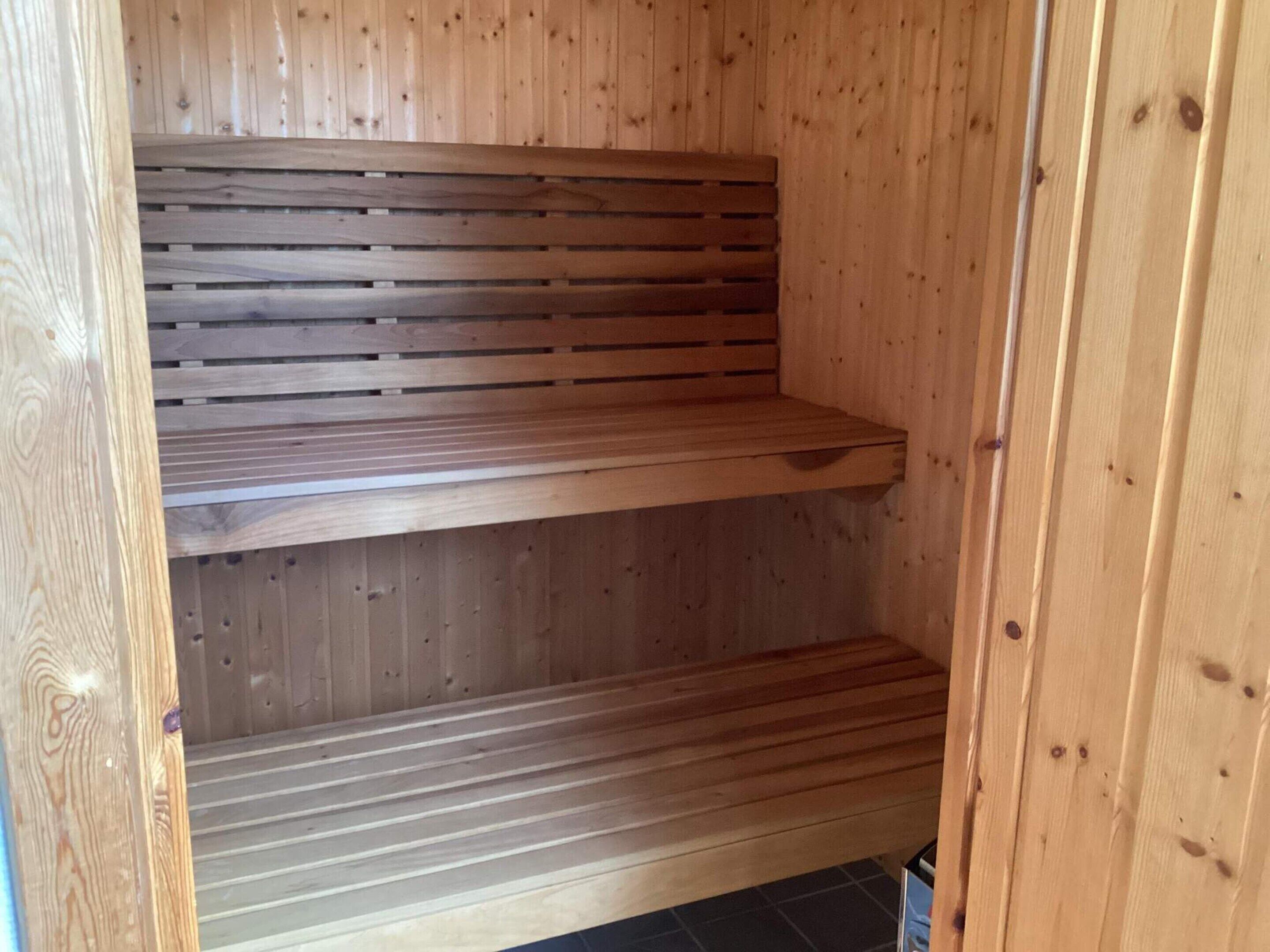 House | Sauna
