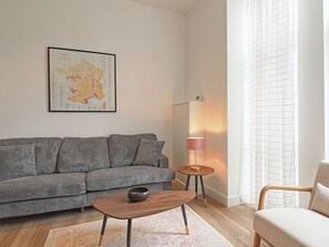 TV - Apartment 3 - UK51386 (Ilfracombe)