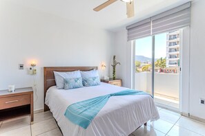 Room - Bright & Comfortable Condo in Heart of Versalles! 2BD Condo for rent in Versalle (Puerto Vallarta)