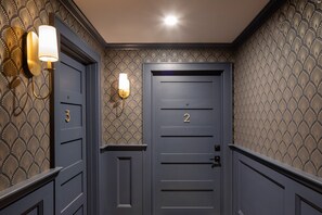 Suite luxueuse, vue sur le lac | Intérieur