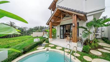 Superior Apartment, Private Pool, Garden View | Private pool