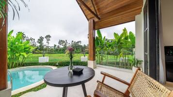 Superior Apartment, Private Pool, Garden View | Terrace/patio