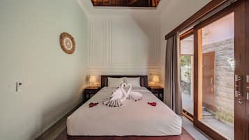 Family Villa, Pool View | Iron/ironing board, free WiFi