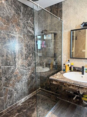 Bathroom - ALSAWAH Luxury suite w/Large Terrace & Electric pergola-palm parks comp. zayed (Giza Governorate)