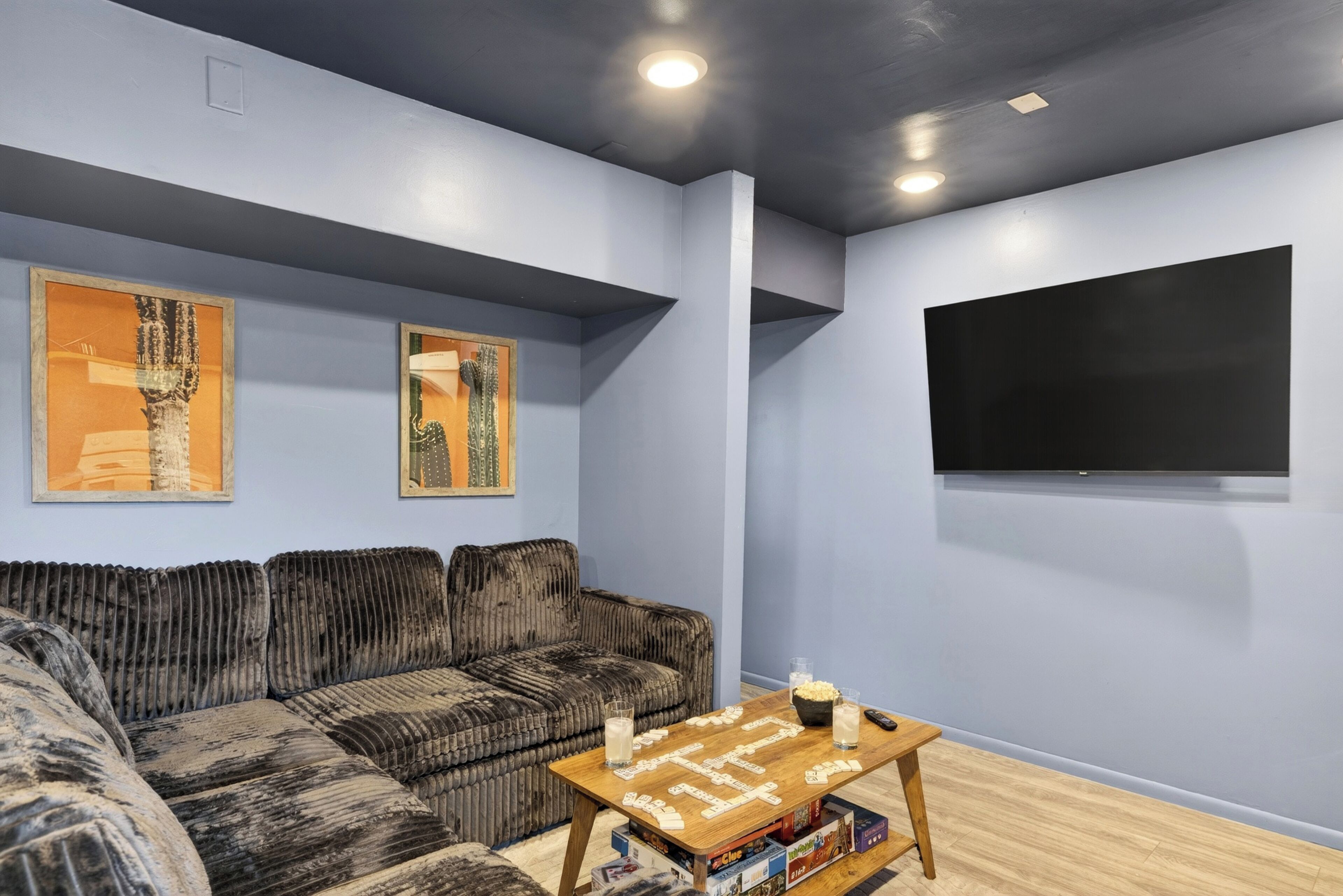 Sedona Stay  Balcony  Near Trails + Dining + Red Rock Views | Canyon Drift - Sedona, AZ
