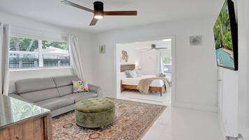 TV, books, stereo, offices