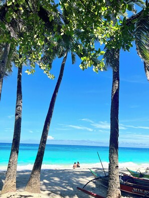 Beach - Solar-Powered Hilltop Haven Boracay Beach Escape (Malay)