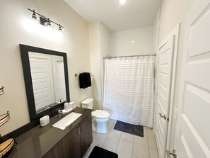 Bathroom - New Luxury 1 Bed 1 Bath Unit! (Brookhaven)