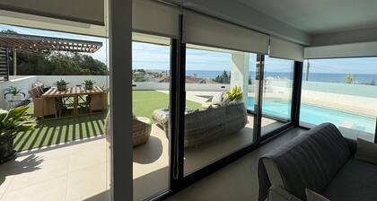 Villa 'Carmen' with Sea Views, Wi-Fi, and Air Conditioning