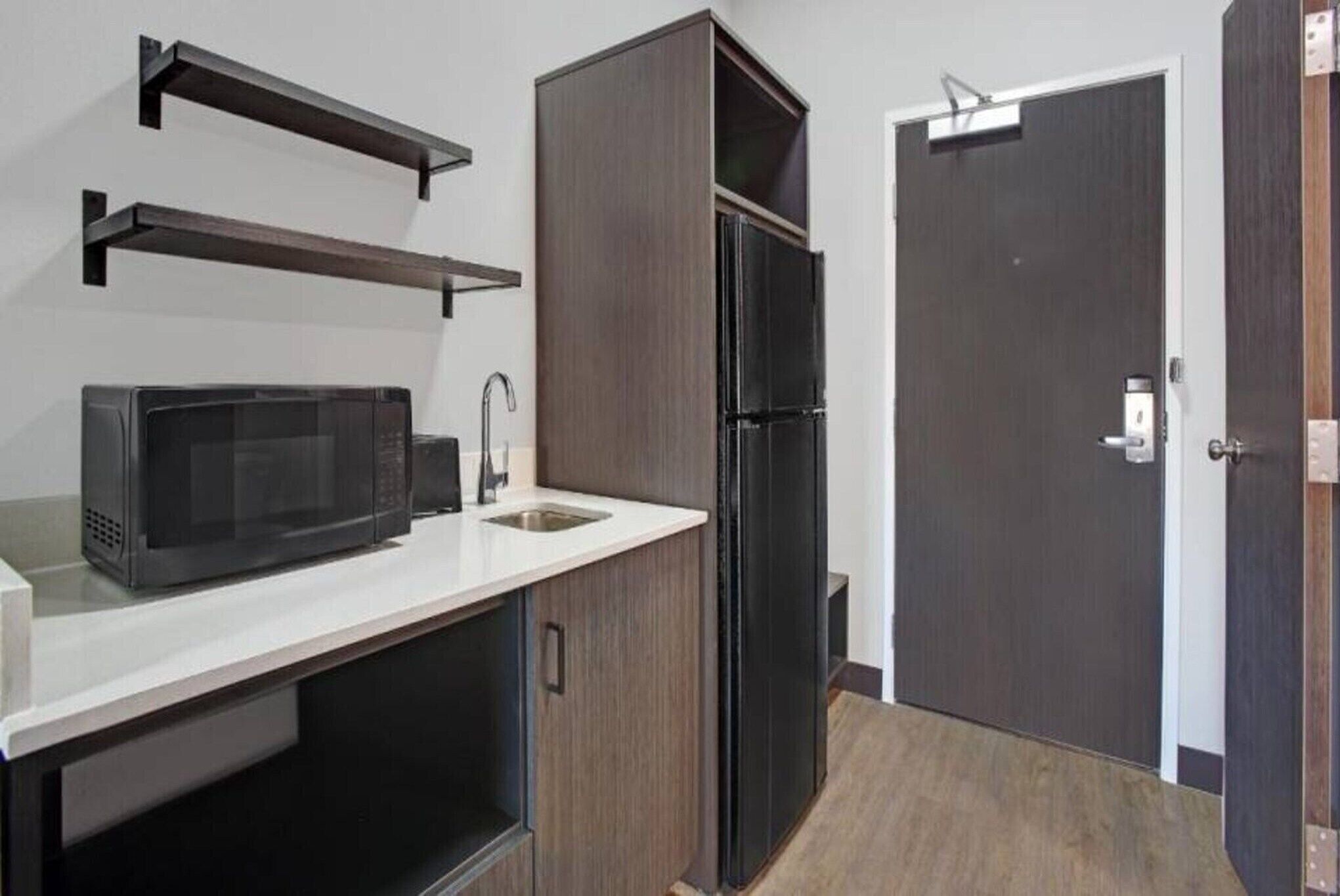 Fridge, microwave, coffee/tea maker