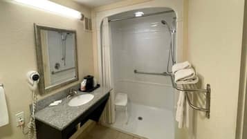 Shower, towels